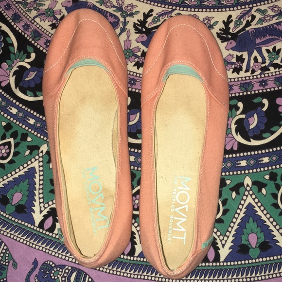 MOVMT Shoes - Comfy slip on by MOVMT